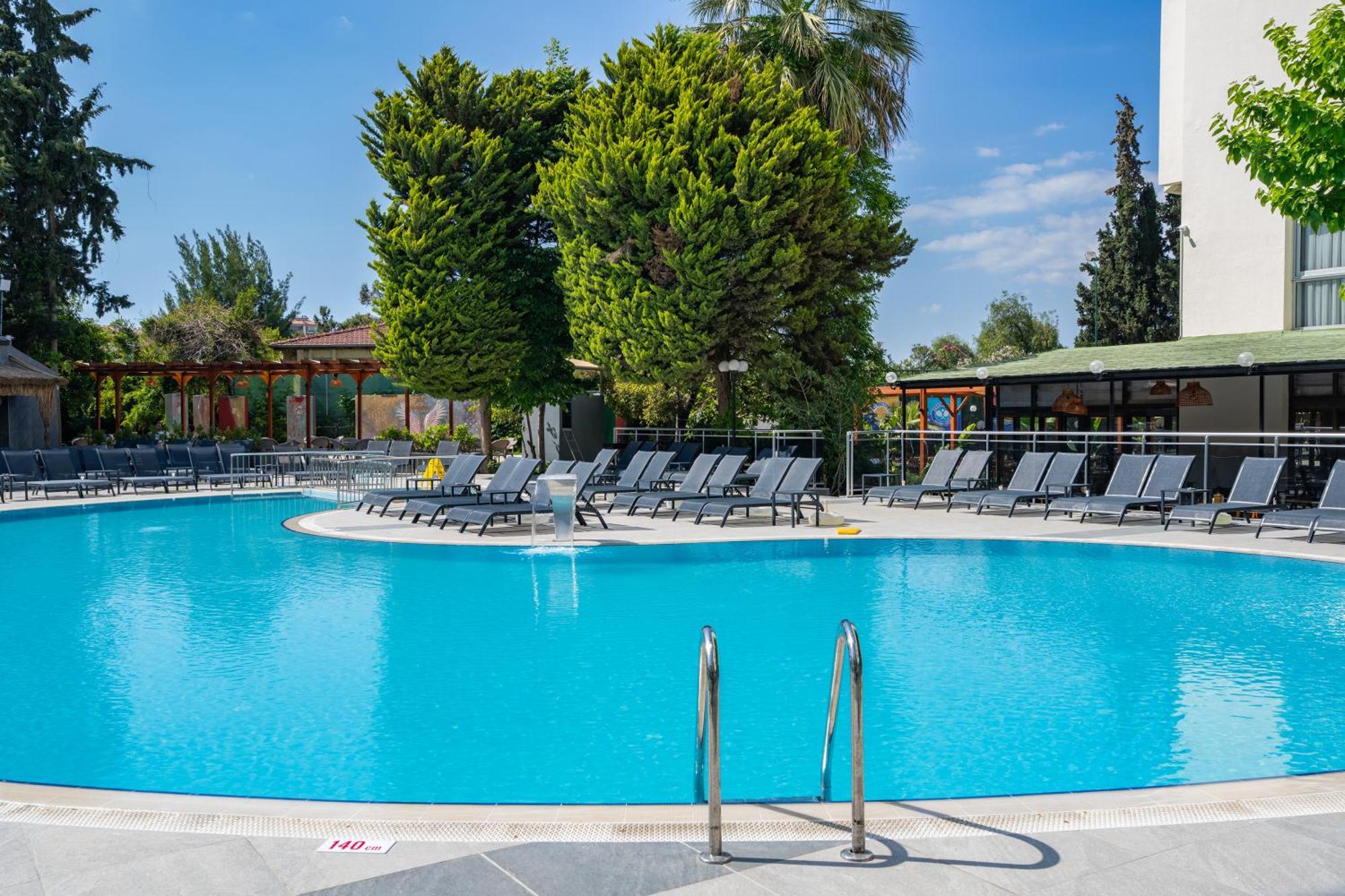 Hotel Marbel By Palmwings