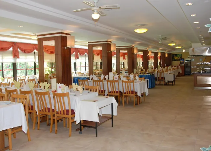Marbel Hotel By Palmwings